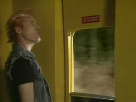 Vyvyan do not lean out of window